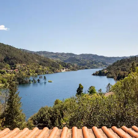 Mountain Views By Casas