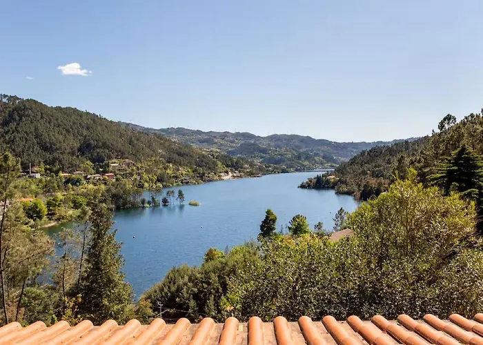 Mountain Views By Casas